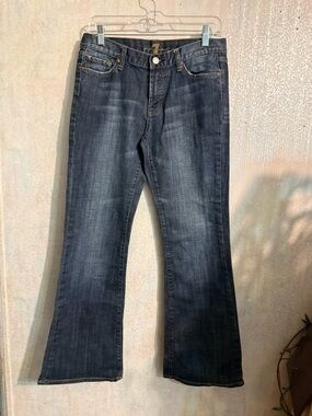 7 For All Mankind Dark Wash Whiskering Flare Jeans - Blue, Made In The USA Sz 29